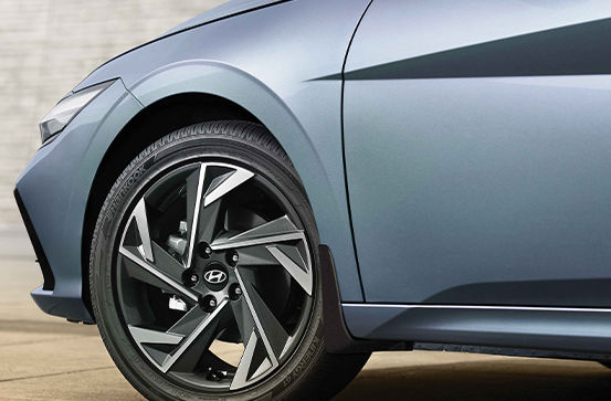 Hyundai Elantra design