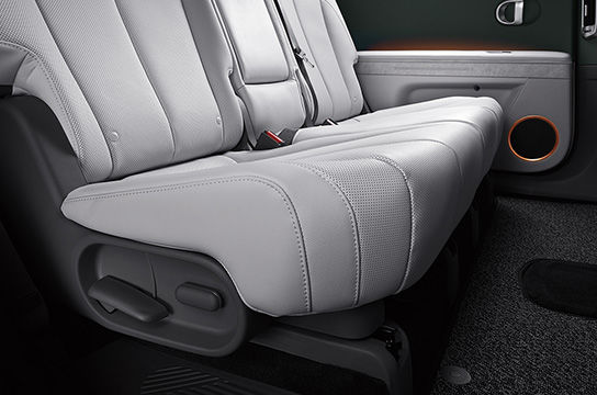 Hyundai IONIQ 5 interior space