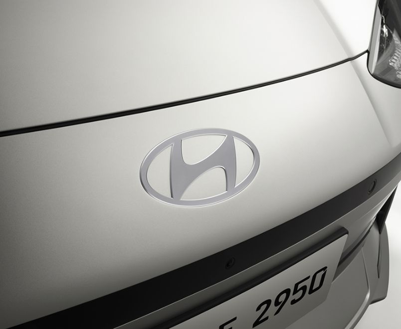 Hyundai IONIQ 6 - Connecting you to a new dimension