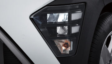 Hyundai Kona - LED Headlamps (MFR)