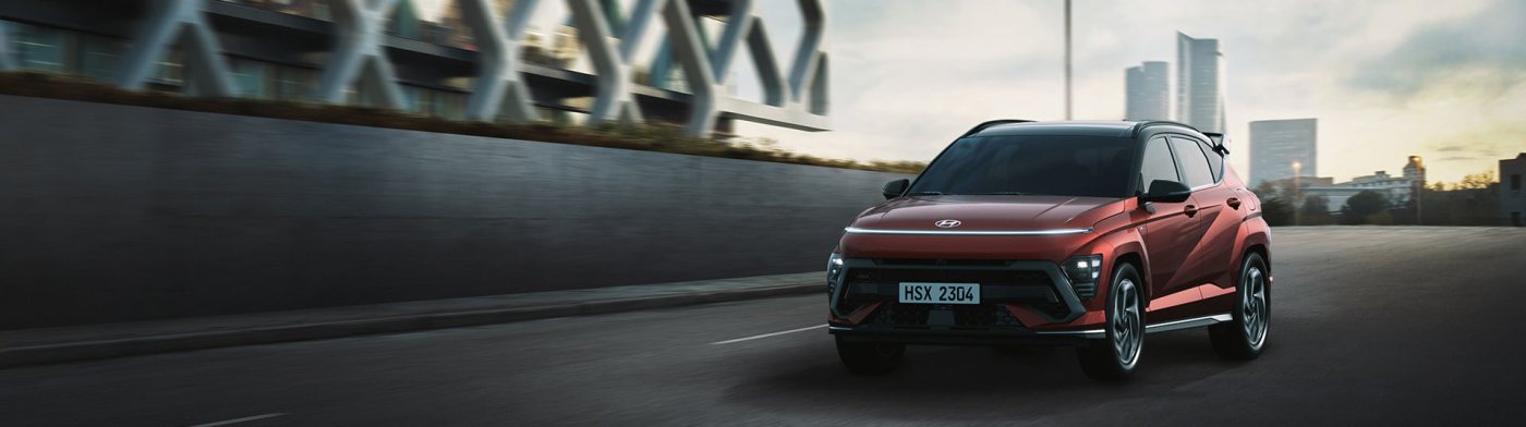 Closer view at the front part of Hyundai car with its logo and grille