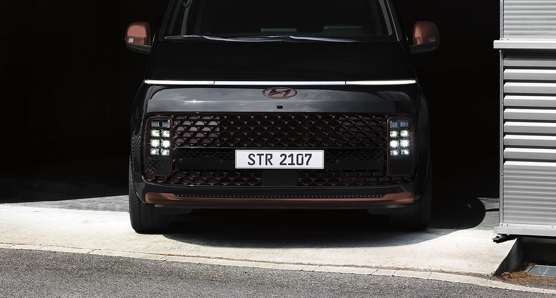 Hyundai Staria premium