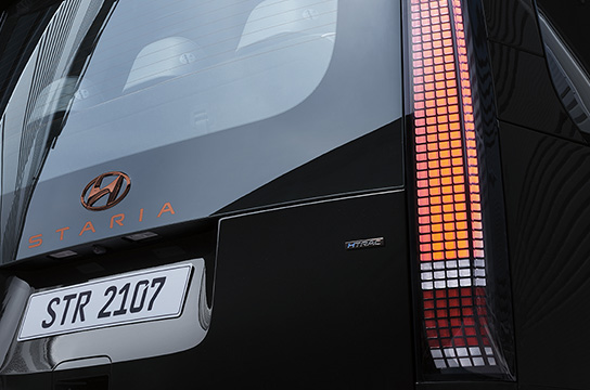 Hyundai Staria premium