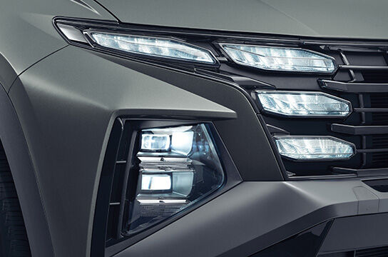 Hyundai Tucson - Full LED Headlamps (Wide Projection with IFS Function)