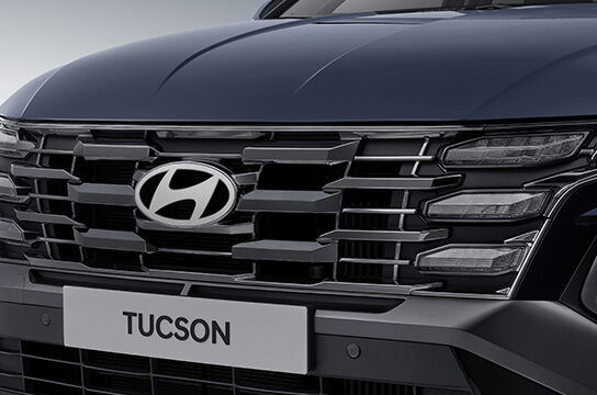 Hyundai Tucson - Dark Metal Paint Radiator Grille (Clear Type DRL)